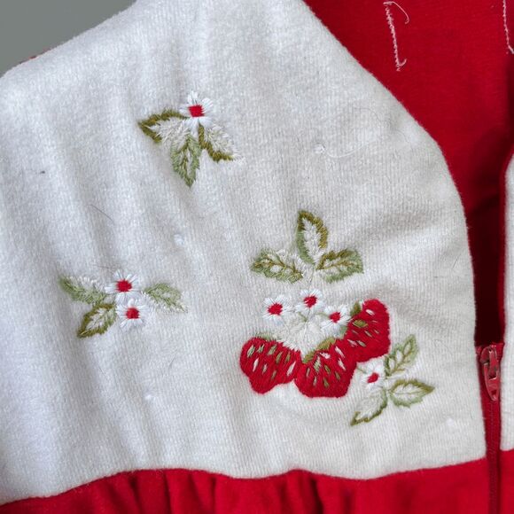VTG 60s 70s Red Strawberry Embroidered Housecoat Zip Robe Cottagecore Mumu - Picture 9 of 9